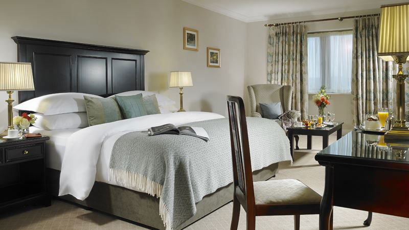 Deluxe Rooms in Mayo Hotel - Room in Westport Hotel